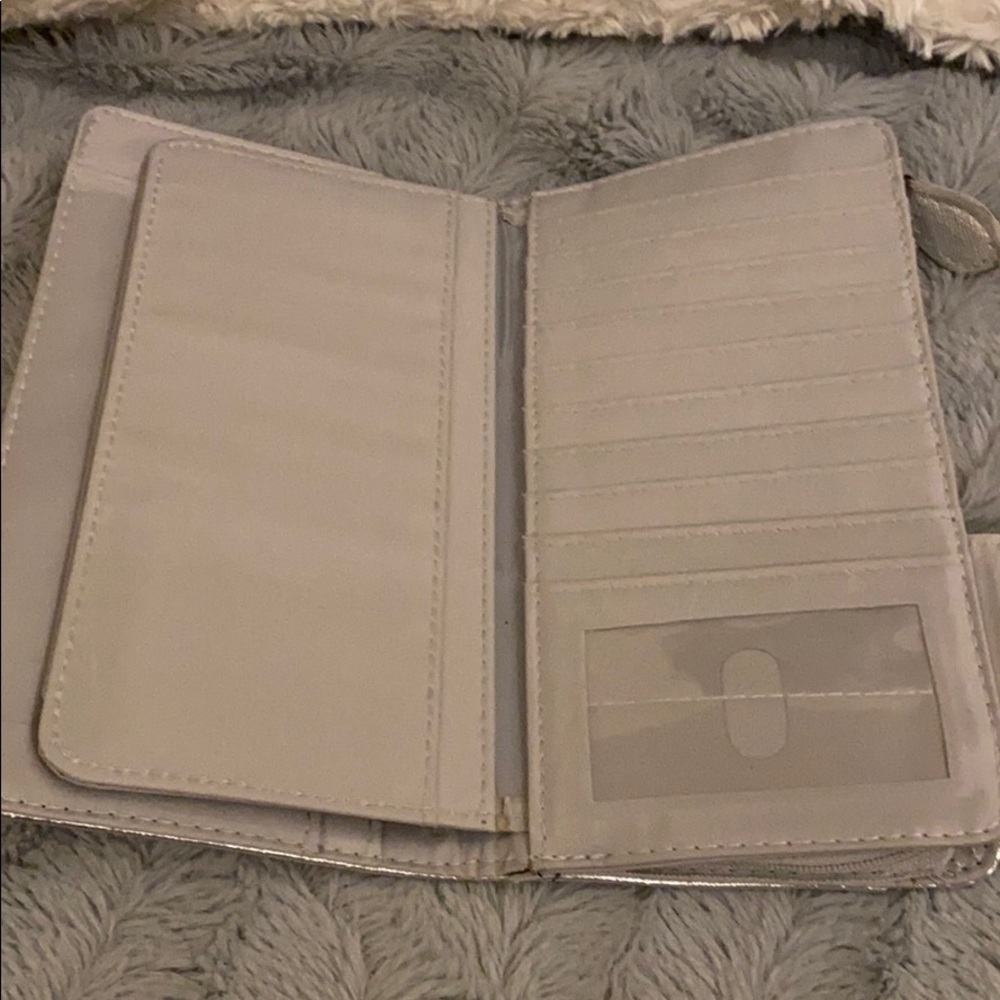 Wallet - Picture 3 of 4